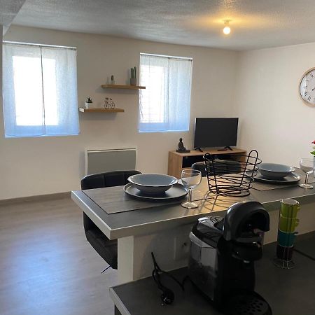 La Batisse De Chabot N°8 Lägenhet Montluçon Exteriör bild