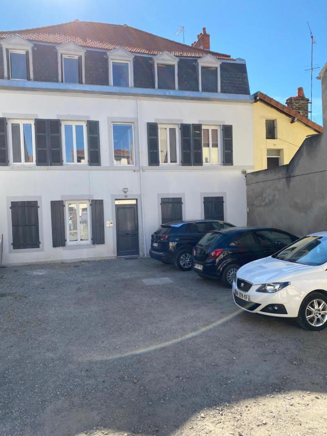 La Batisse De Chabot N°8 Lägenhet Montluçon Exteriör bild